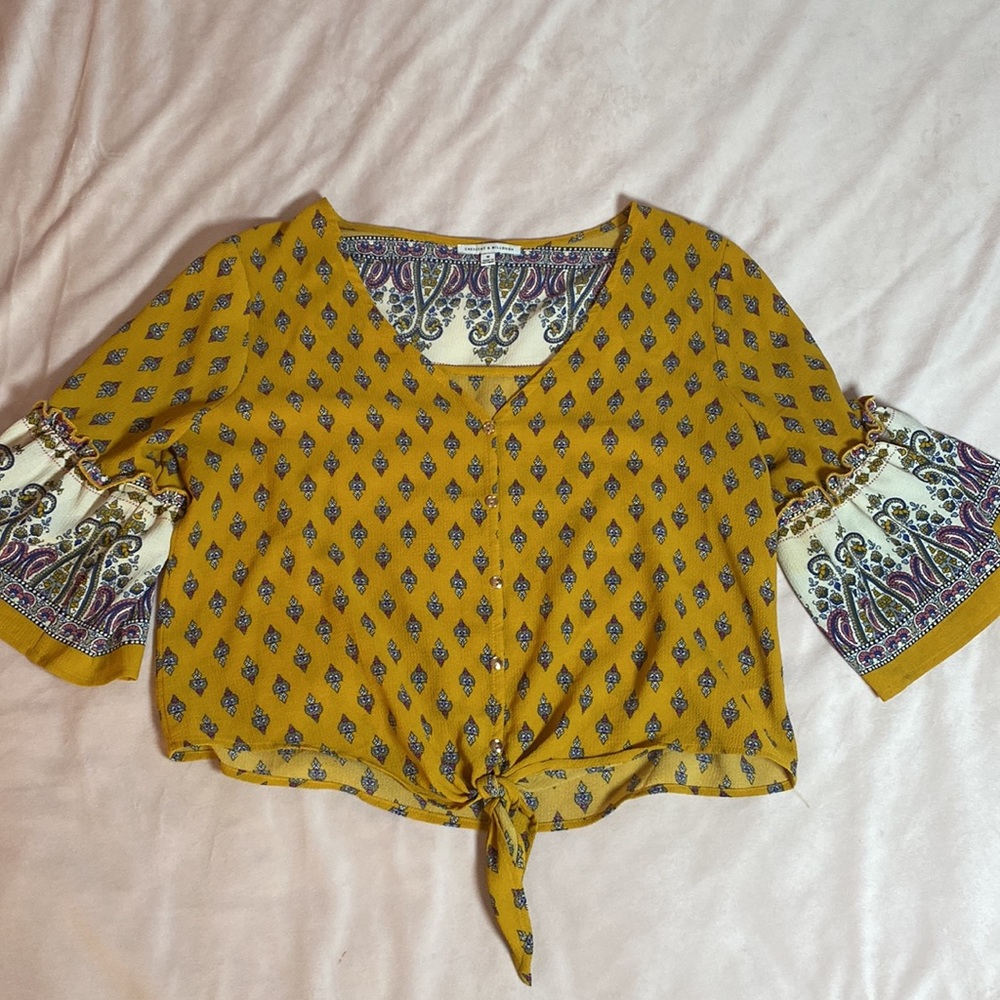 Women’s cropped blouse